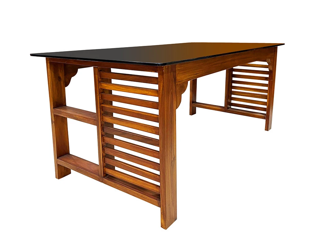VK Parker Model  Dining Table