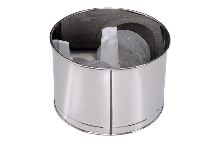 Ponmani Pride Table Top Wet Grinder comes with a 2 Lit Capacity